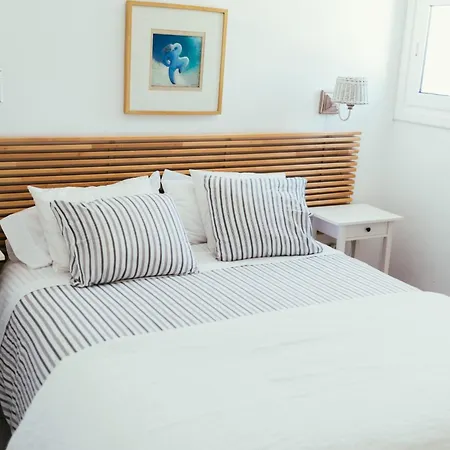 Playa Chica - Cozy & Comfy, Balcony, 2 Min To *