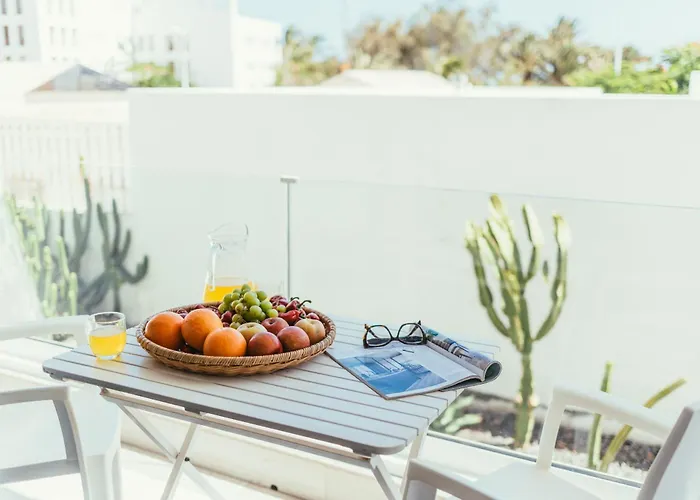 Volcan De Tilama 2 Playa Chica A 2 Min * ティアス